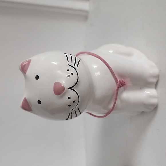 Cozy Cats Salt and Pepper Shaker Set Ceramic 1989 Made in Brazil - Picture 4 of 5